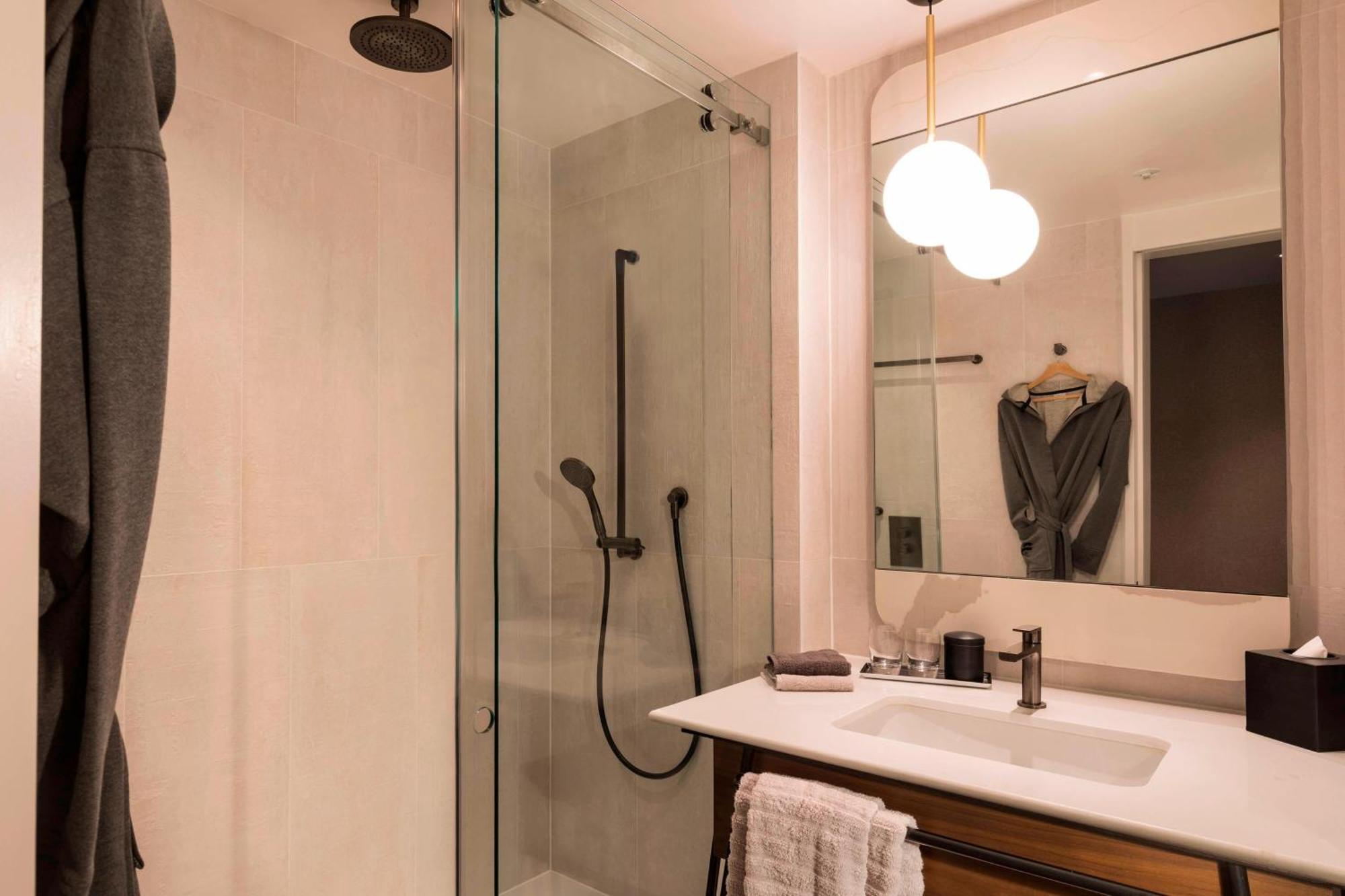 King Room with Sofa bed,1643201238:JPEG